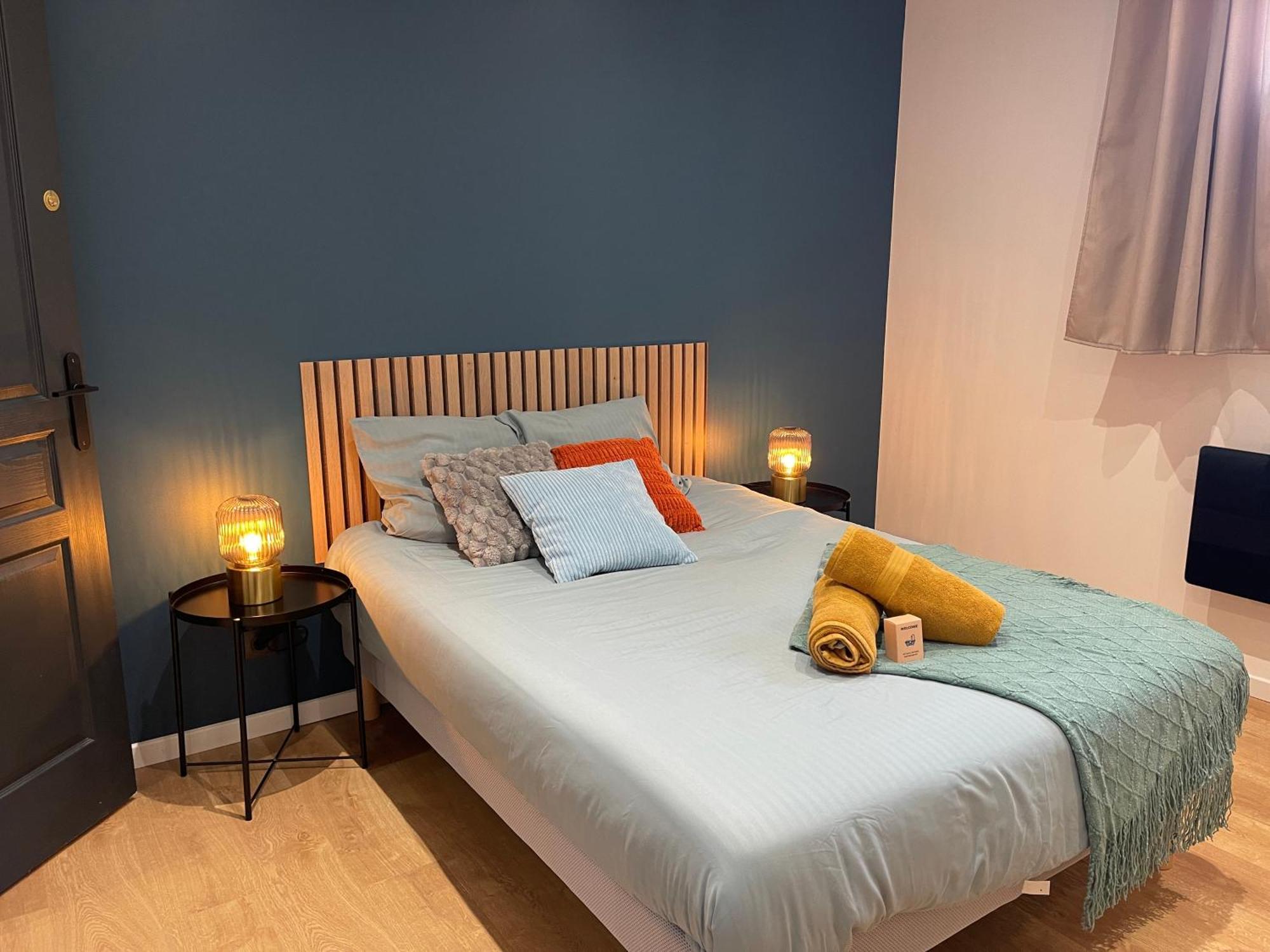 Les 3 Suites - 6 Personnes - 3 Chambres Avec Sdb Privatives Lens Kültér fotó