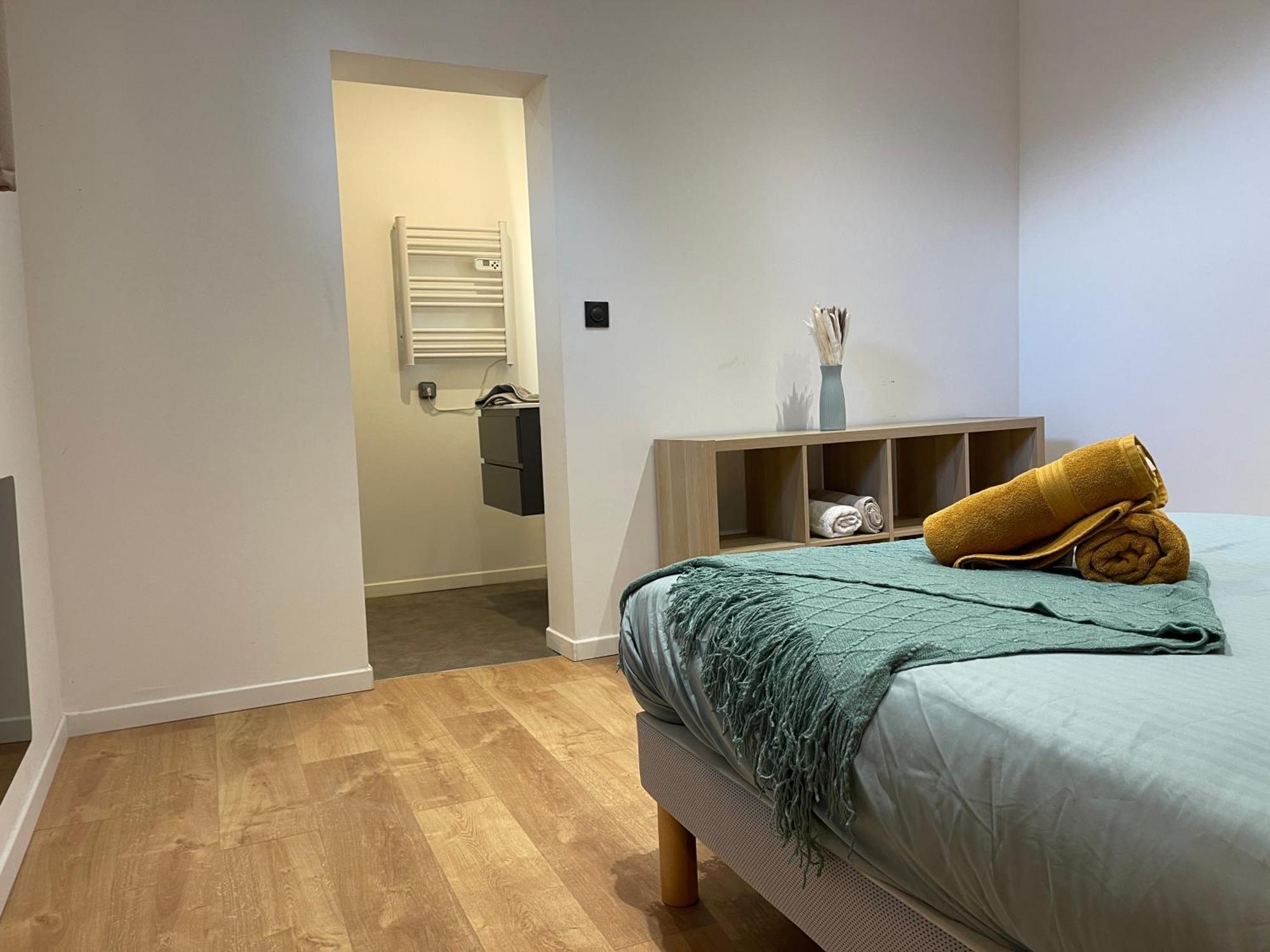Les 3 Suites - 6 Personnes - 3 Chambres Avec Sdb Privatives Lens Kültér fotó