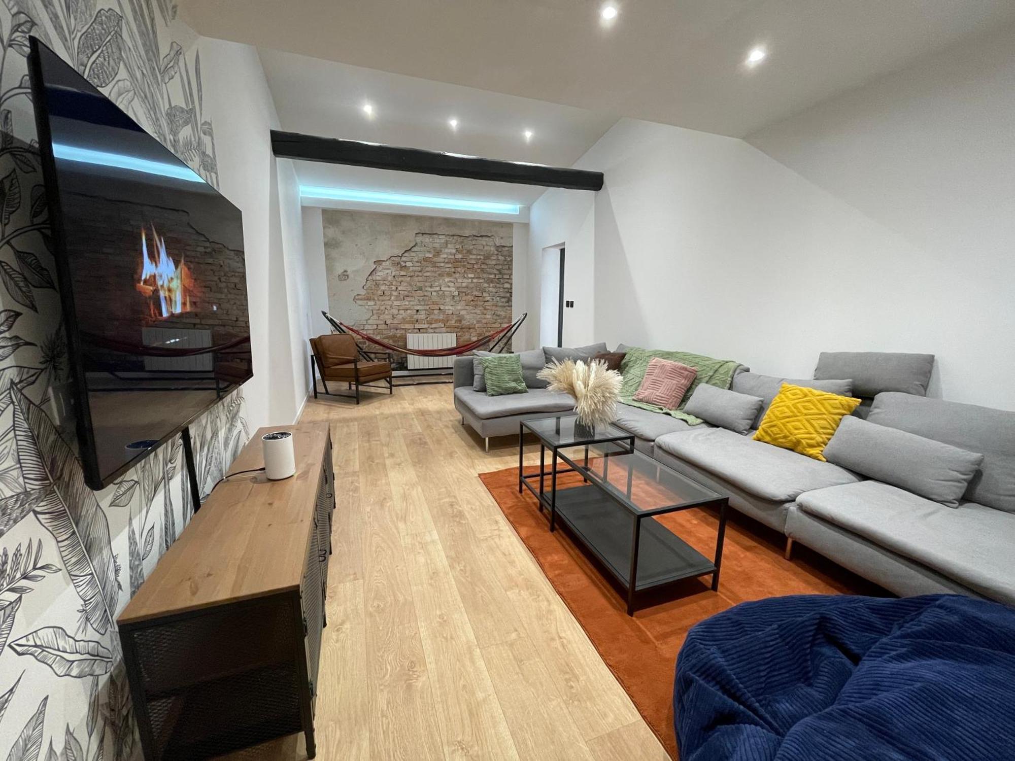 Les 3 Suites - 6 Personnes - 3 Chambres Avec Sdb Privatives Lens Kültér fotó