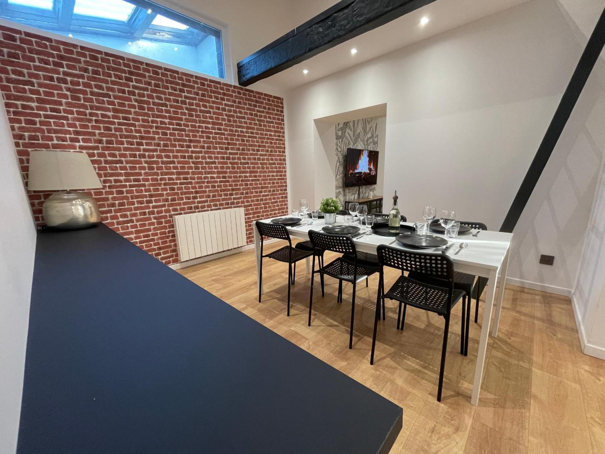 Les 3 Suites - 6 Personnes - 3 Chambres Avec Sdb Privatives Lens Kültér fotó